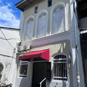 Pensión Sunshine House George Town